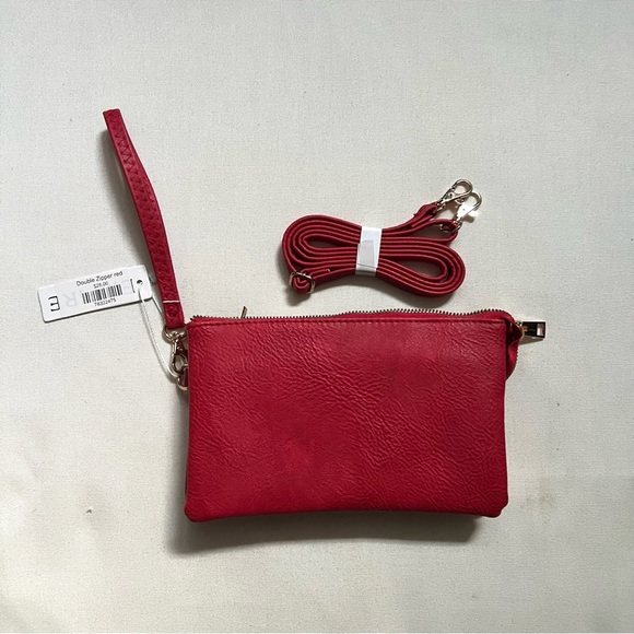 NEW NWT Empire Red Leather Clutch Crossbody Purse - Picture 1 of 6